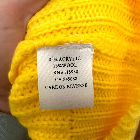 NWT Anjeanette Puff Sleeve Quarter Zip Sweater in Yellow / Medium - Picture 5 of 8